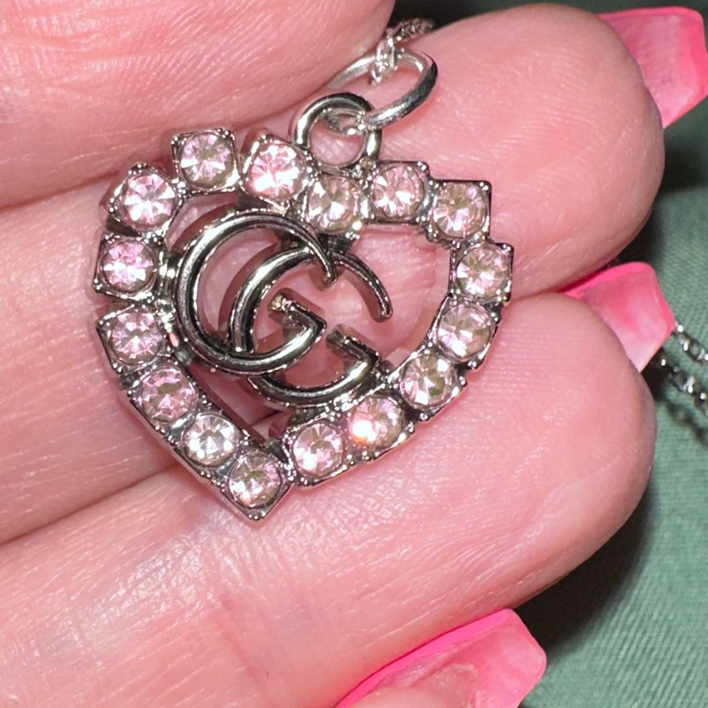 Stunning pink Gucci necklace!